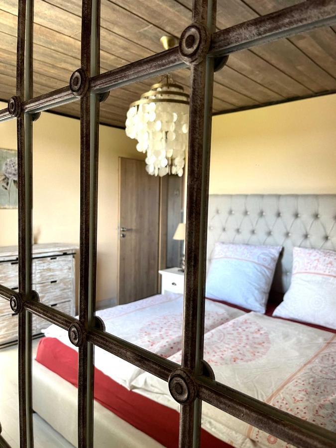 Altes Zollhaus Apartment Hallschlag Luaran gambar